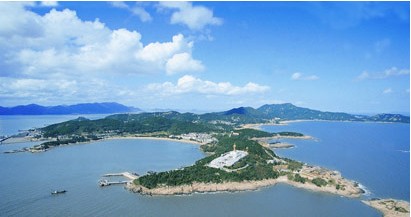 佛理禪機(jī):滴水難成汪洋